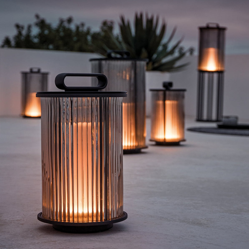 Outdoor Waterproof Solar Grass Terrace Lamp Courtyard Modern Chinese Garden Cage Lamp View Lantern Villa Dining Room Lamp