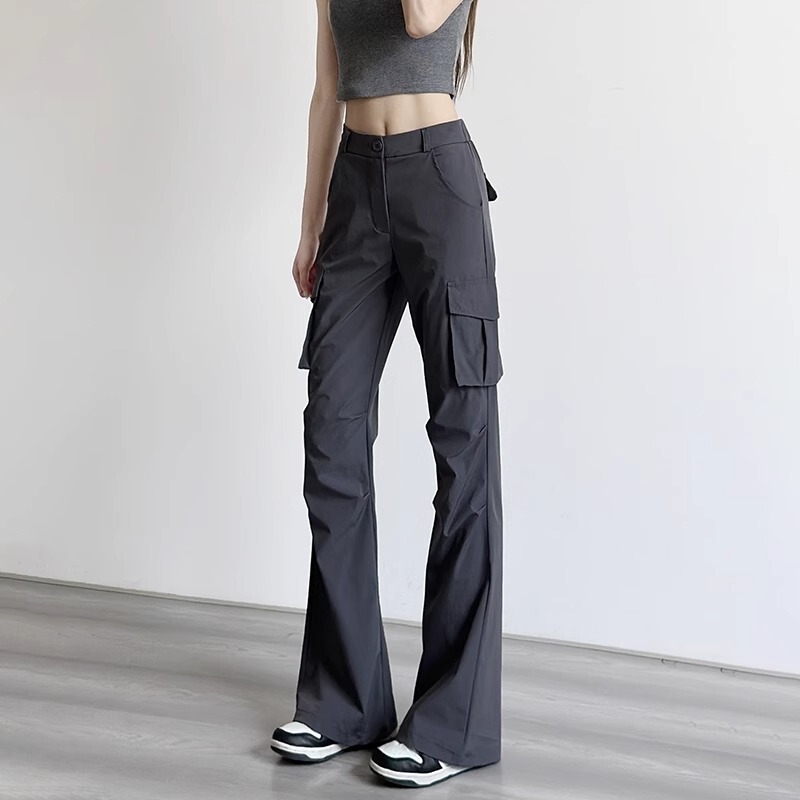 Micro-Flared Cargo Pants for Women, Summer 2026 New Style, Slim Fit, Black, Petite, Parachute-Style, Quick-Drying Sports Pants