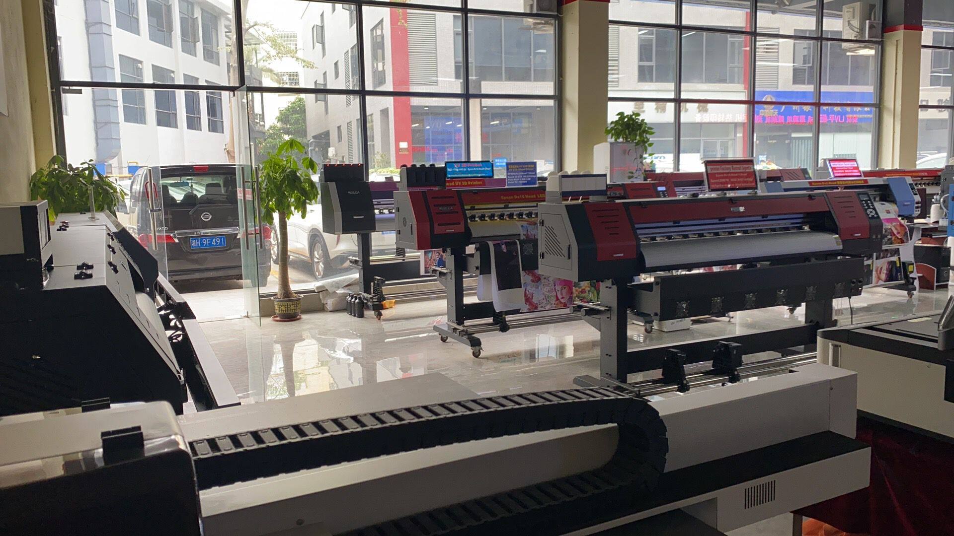 Фото машины pet打印机 白墨打印机 热转印打印机 pu打印机  柯式烫画打印机 Mingda