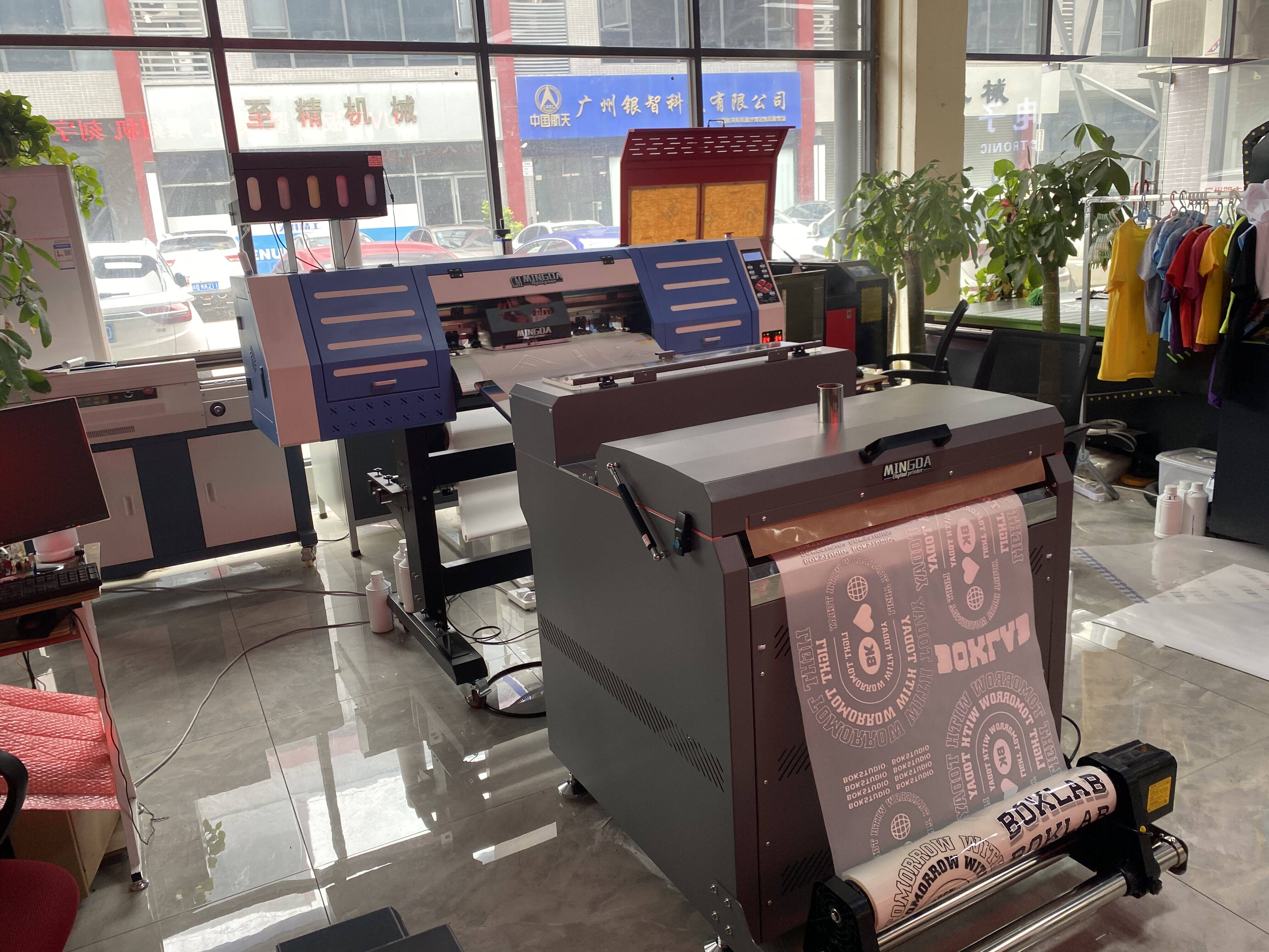 Фото машины pet打印机 白墨打印机 热转印打印机 pu打印机  柯式烫画打印机 Mingda