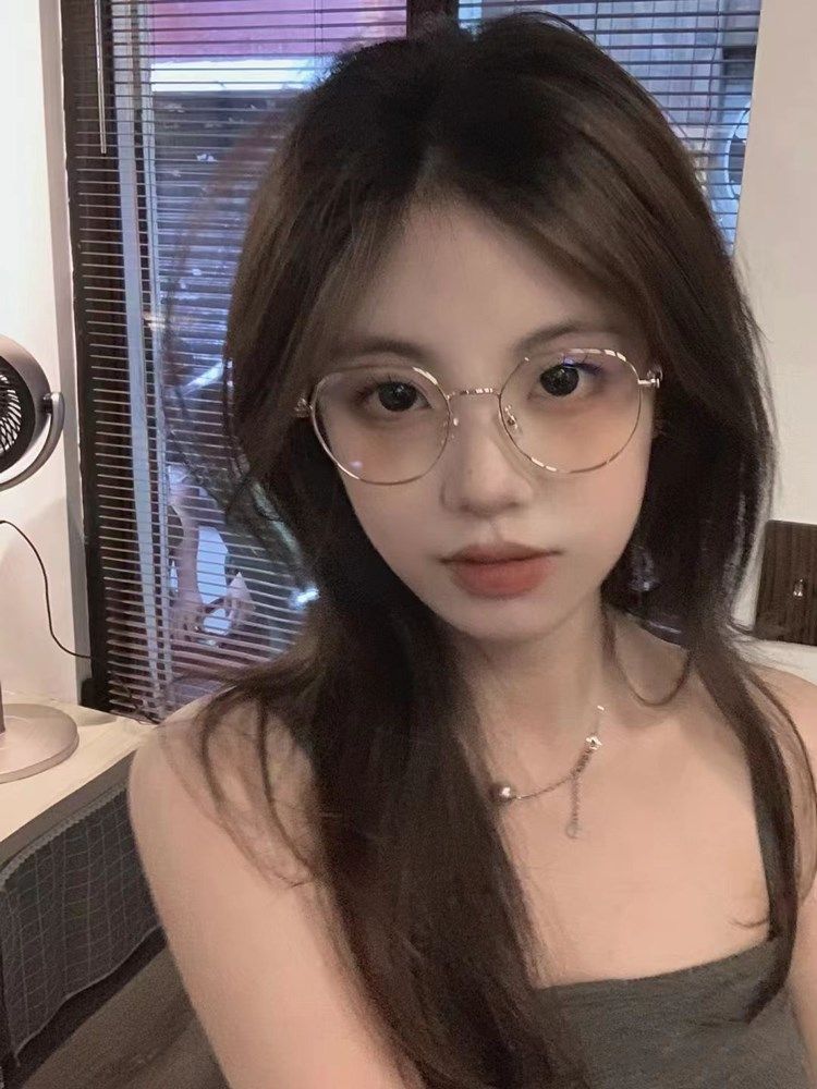 Retro Gold Wire Plain Eyeglasses for Women, Professional Online Prescription Lenses for Astigmatism, Blue Light Blocking Eyeglass Frames for Men