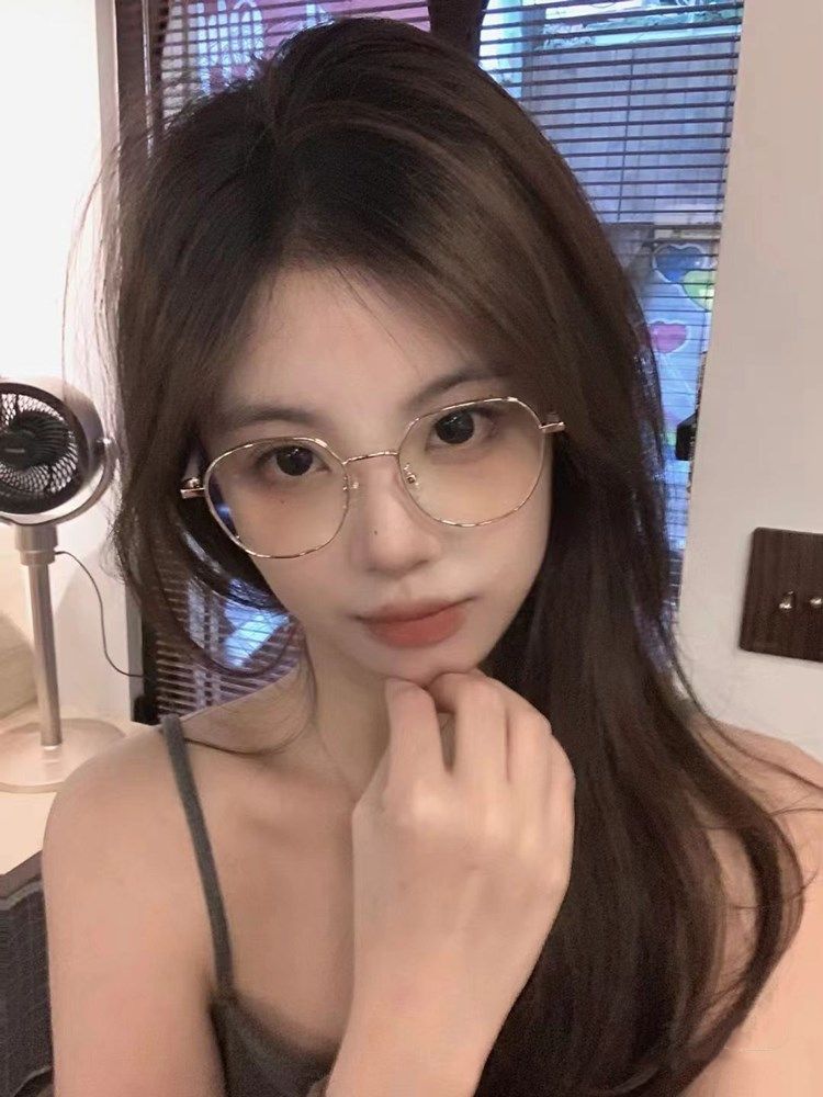 Retro Gold Wire Plain Eyeglasses for Women, Professional Online Prescription Lenses for Astigmatism, Blue Light Blocking Eyeglass Frames for Men