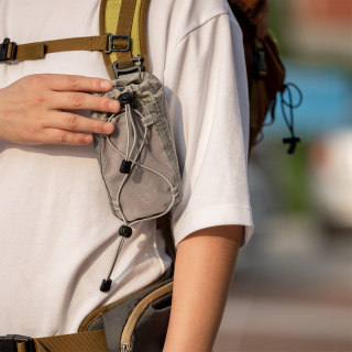 Outdoor travel water bottle bag backpack kettle cover shoulder straps mobile phone bag expansion bag accessories storage expansion