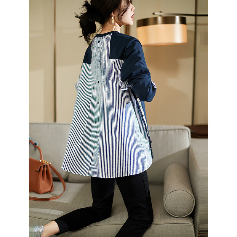 Vegetarian wood medium long version Fashion thin section thick cotton T woman 2022 spring new loose stripe splicing blouse jacket for women