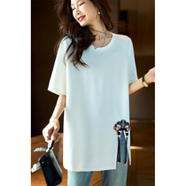 Vegetarian wood disc buckle open fork short sleeve T-shirt female spring and summer new national wind easing blouse 2024 new big code womens clothing wave