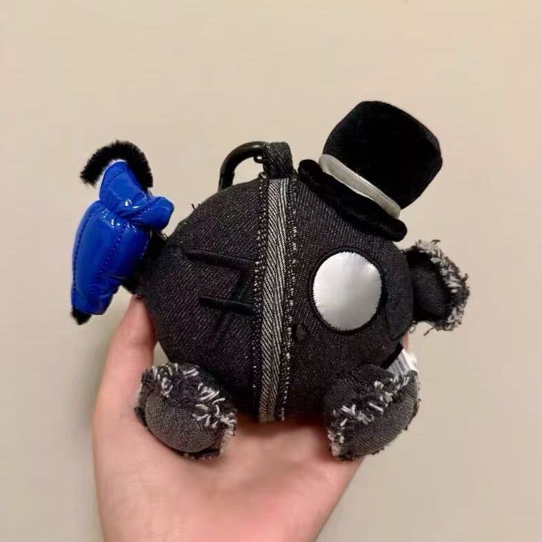 Bts London Black Bomb Plush Keychain Coal Stove Keychain Pendant Bts London Black Bomb Plush Keychain Coal Stove Keychain Pendant