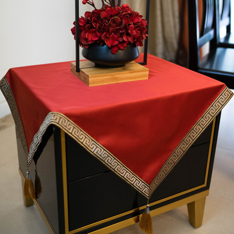 Table Bouo European-style red luxury Fancy Wedding Dining Table Round Table Festive Sofa cover Tea Table Dust Table Cloth Custom