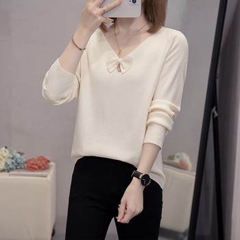 Plus size plus size v-neck knitted top new style loose and slim bow sweater with soft inner layer 1027k