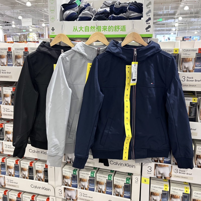 Costco Genuine Tommy Hilfiger Men's Softshell Hooded Jacket Thin Fleece Windproof Casual Coat Costco Genuine Tommy Hilfiger Men's Softshell Hooded Jacket Thin Fleece Windproof Casual Coat