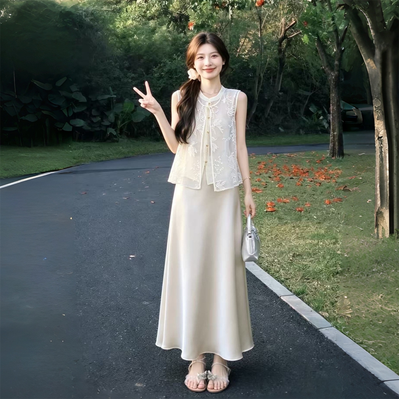 New Chinese-Style Elegant Satin Skirt and Embroidered Vest Set for Women, Summer 2026 New Two-Piece Skirt Set