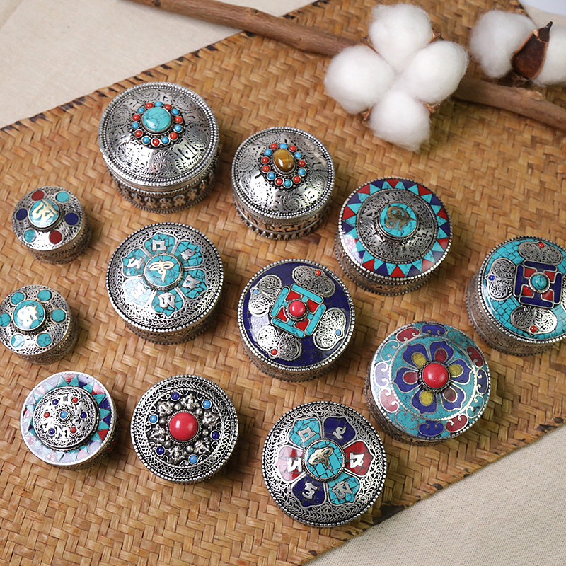 Tibet Nepal handmade Tibetan silver inlaid turquoise box Ring pendant storage box Vintage jewelry box