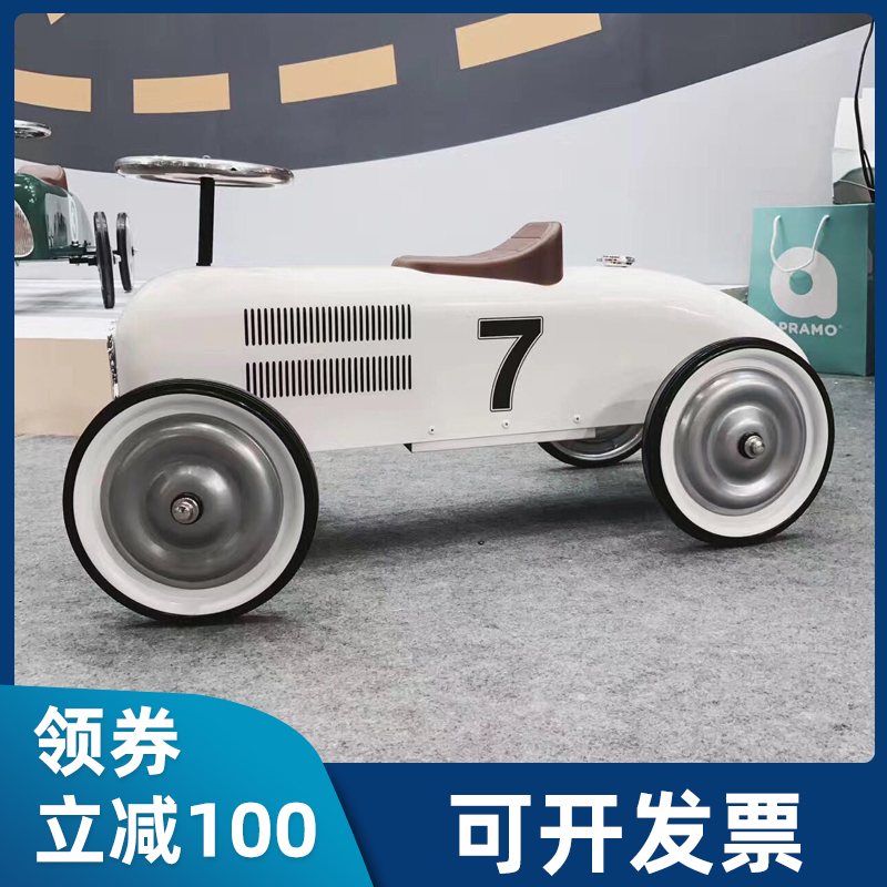 Spot INS Nordic Bourbion Car Europe Wind Metal Retro Twist Cars Scooter Children Room Photographic Pendulum