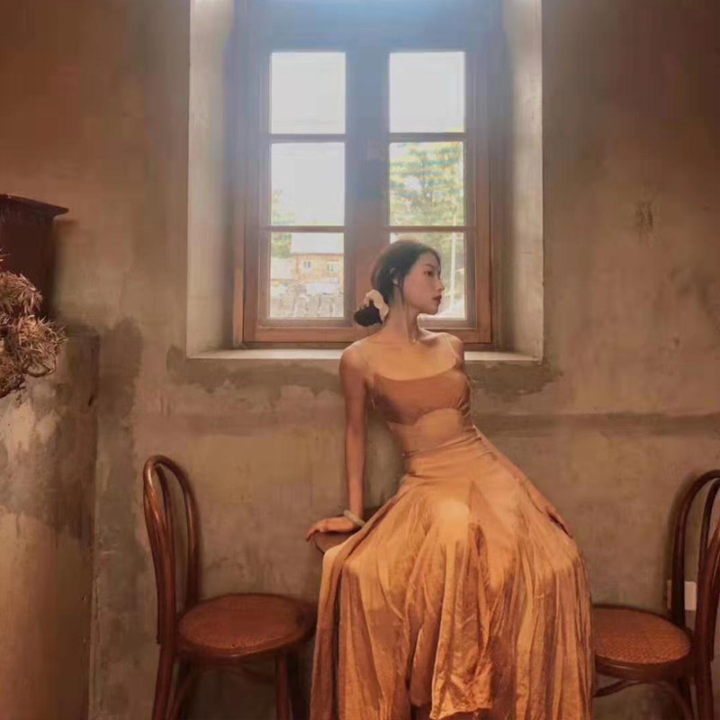 zisi Four Nights of Champagne Nude Color Medium Long High Waist Harnesses A ton of Hull Wind Long Skirt