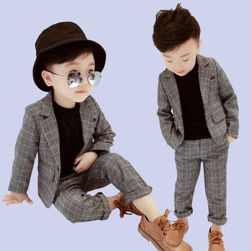 6 boy suits suit 2022 new 3-5 years old gown Han version tide 4 children Inron waistcoat three sets autumn 7
