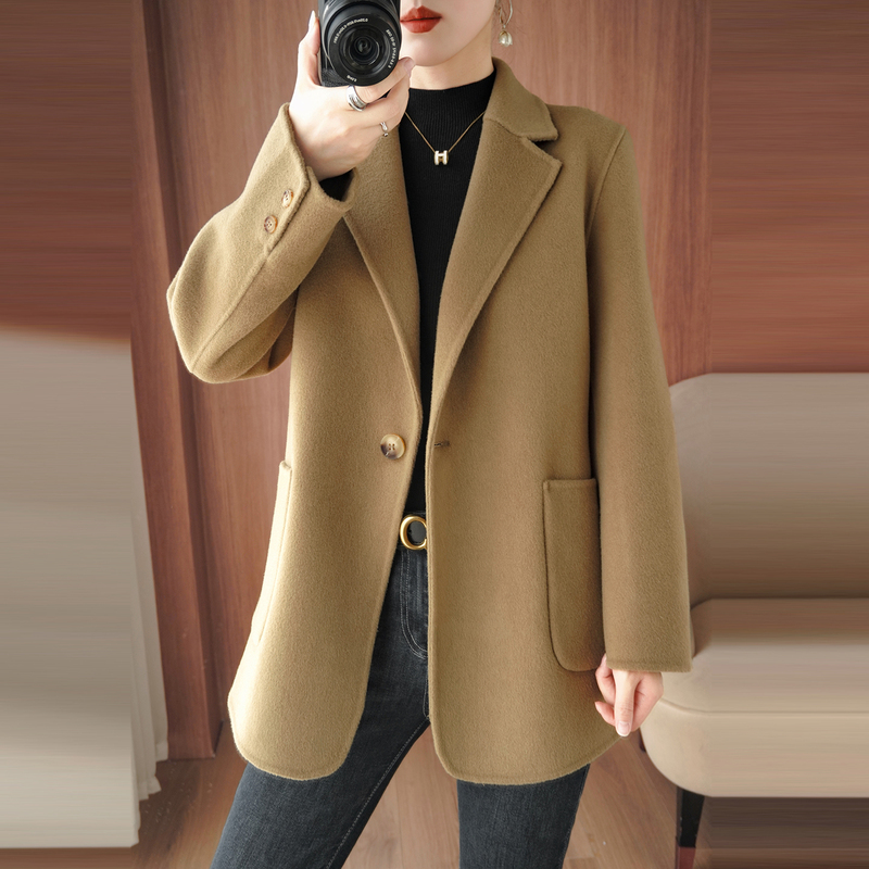 2026 Minimalist Style Double-Sided Wool Coat for Women, Short Suit Collar, Slim Fit, Light Luxury, 100% Wool Jacket 2026 Minimalist Style Double-Sided Wool Coat for Women, Short Suit Collar, Slim Fit, Light Luxury, 100% Wool Jacket