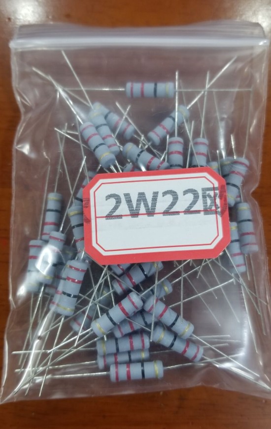 (shoot a hair 50) New carbon film resistance 2W22R 2W22 European induction oven (50 = 3 Yuan)