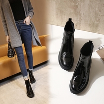 Small boots womens new fashion short barrel Martin boots British style 2021 autumn and Winter womens shoes with velvet leather flat bullock