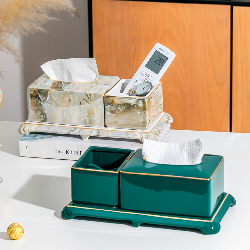Light extravagant paper towels box European-style ceramic lavish living room multifunctional toilet paper box American remote control containing box swing piece