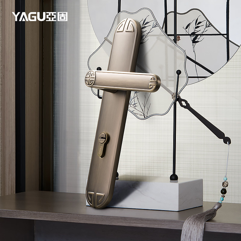 Sub-China quiet door lock room bedroom suite door handle bronze antique retro wooden door magnetic suction