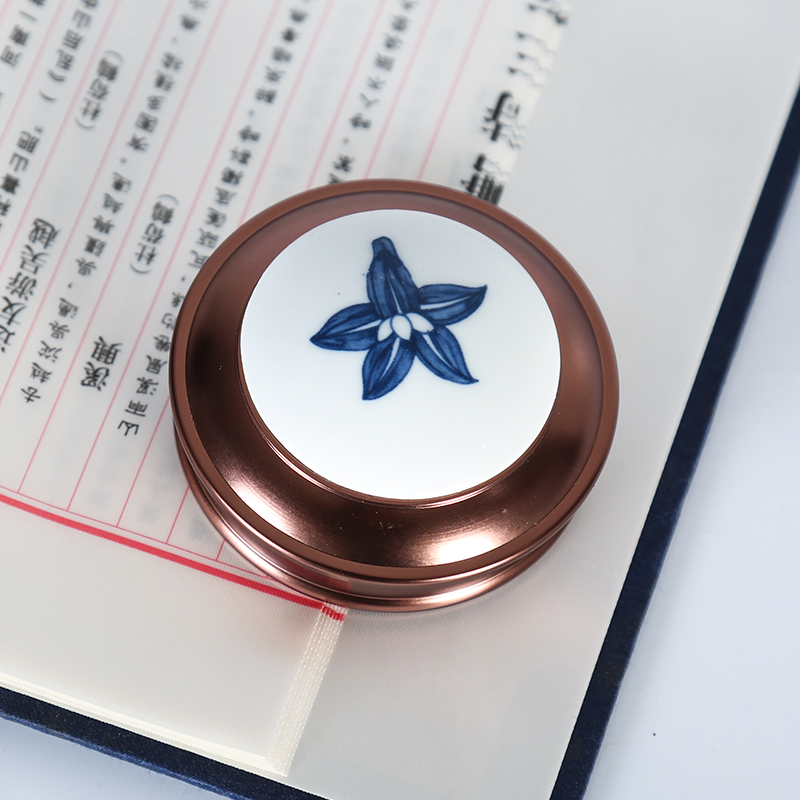 Micro view jingdezhen blue and white porcelain of song dynasty blue Chinese style restoring ancient ways the metal seal caddy fixings half jins to storage tank