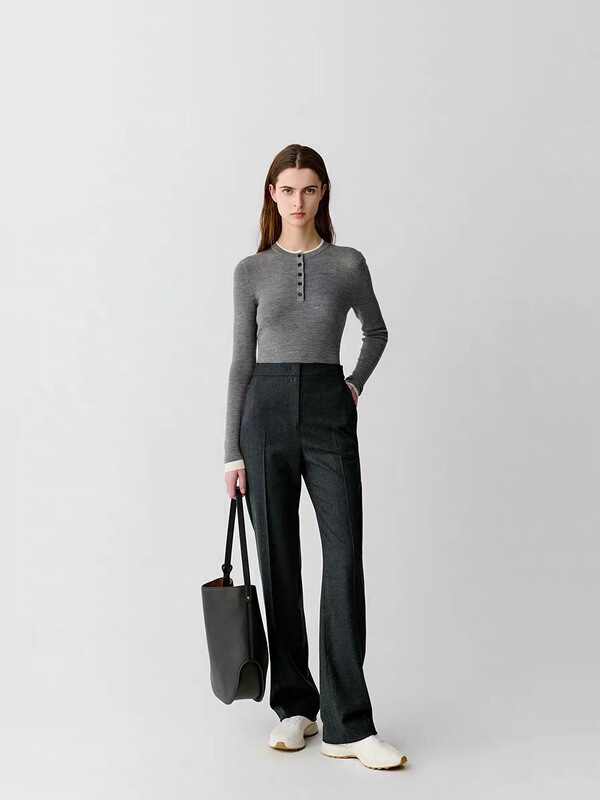 849 Xiaohuo Comfortable Versatile Thin Style Faux Two-Piece Round Neck Ribbed Fine Wool Knit Sweater for Women Original Label Made in Shanghai
