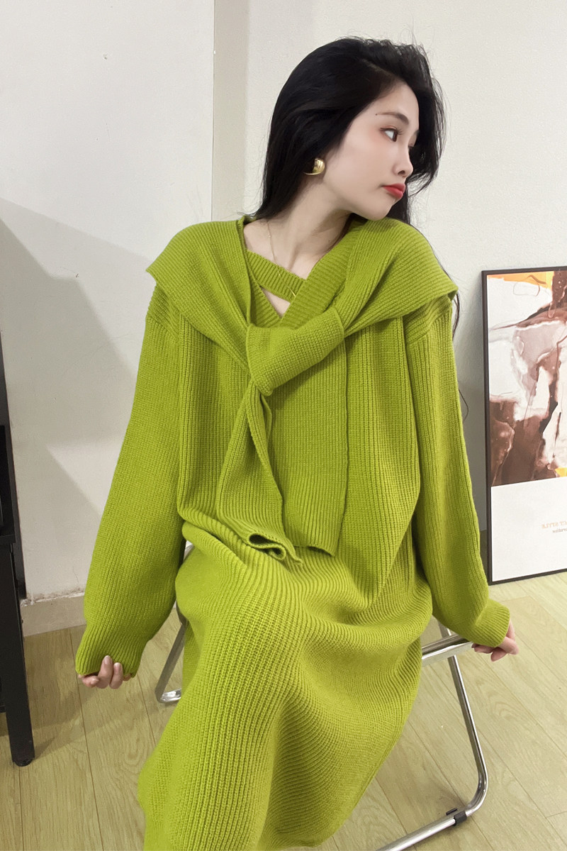Green Sweater Dress Lazy Style Loose Straight Minimian Style Long Sweater with Coat VNeck