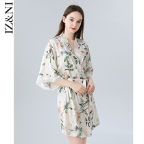 IIZZINI original 2022 sleeping robe womens spring and summer thin country wind Peony lace with lavish home bathrobe morning gown