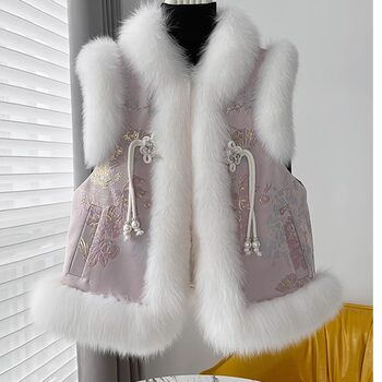 New Year Autumn and Winter Padded and Thickened Cheongsam Vest Tang Suit for Women, New Chinese Style New Year Jacket, Improved Top Vest, Stunningly Beautiful