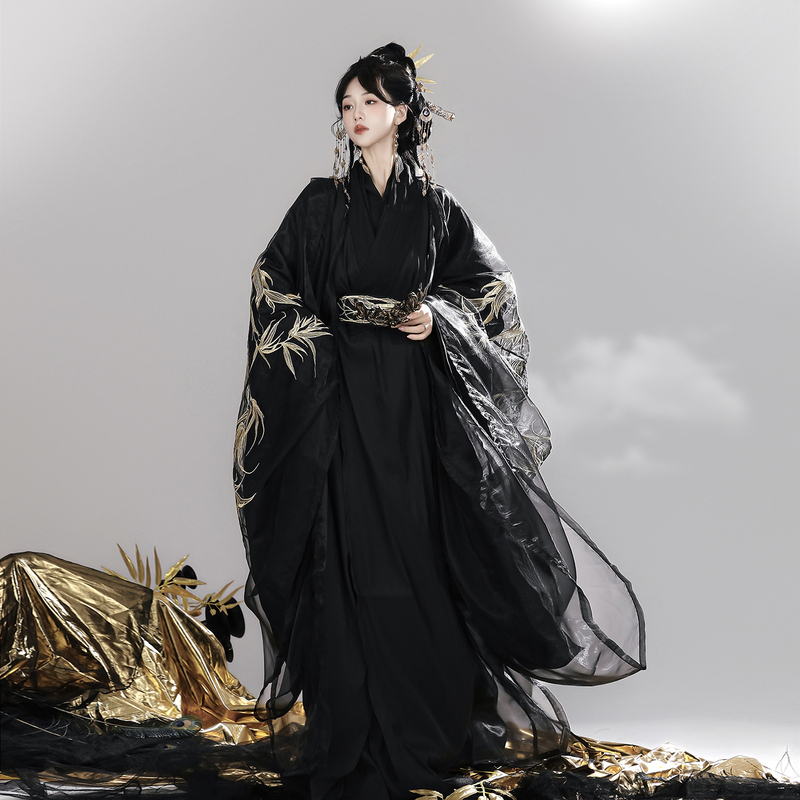 Original Design by Qingyi Huashang [Zhaozhao] Black Heavy Embroidery Large-Sleeved Shirt with Double-Layered Cross-Collar Long Gown and Straight Hem Hanfu for Women