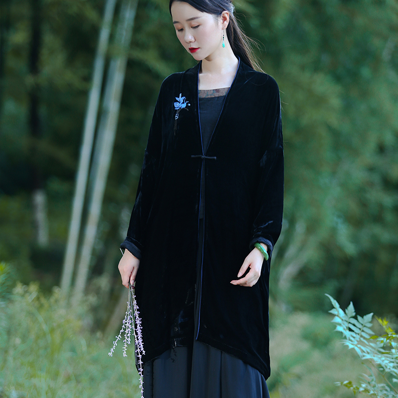 Forget Worry: Silk Velvet Outerwear with Chinese Style, Gentle Zen Inspiration, Hand-Embroidered Mid-Length Robe, Autumn New Collection Offer