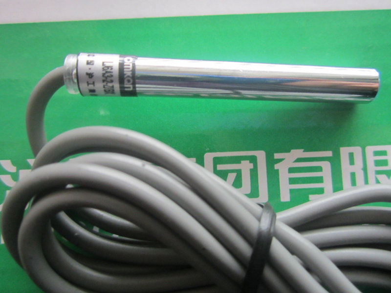 Proximity switch LJ4A3-1-Z BX LJ4A3-1-Z BY LJ4A3-1-Z EX LJ4A3-1-Z AX