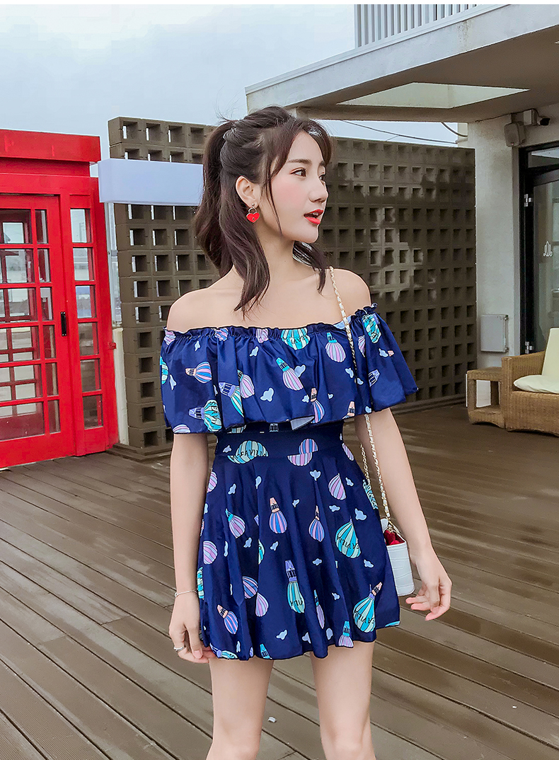 Áo tắm nữ một mảnh kiểu váy phẳng một bên vai che bụng thon gọn gợi cảm của sinh viên Hàn Quốc bong bóng nước hoa mùa xuân nóng bỏng - Bộ đồ bơi One Piece áo 1 mảnh