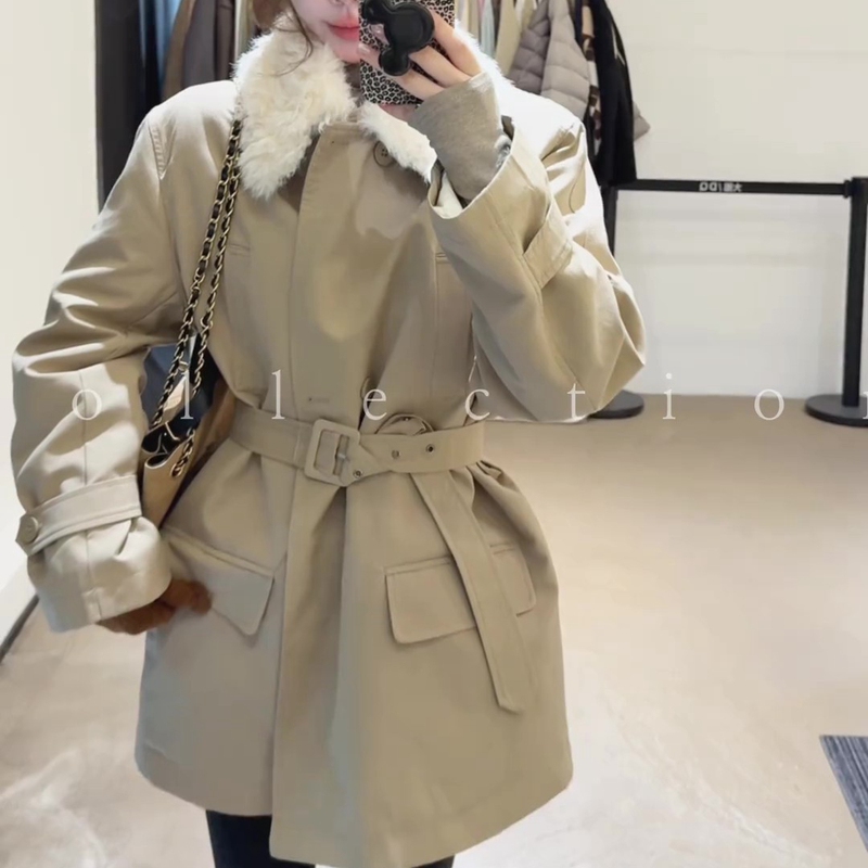 Contrast Color Fur Collar down Jacket Trench Coat for Women, New Winter Korean Style Loose Fit with Tie Waist, Mid-Length Coat Contrast Color Fur Collar down Jacket Trench Coat for Women, New Winter Korean Style Loose Fit with Tie Waist, Mid-Length Coat