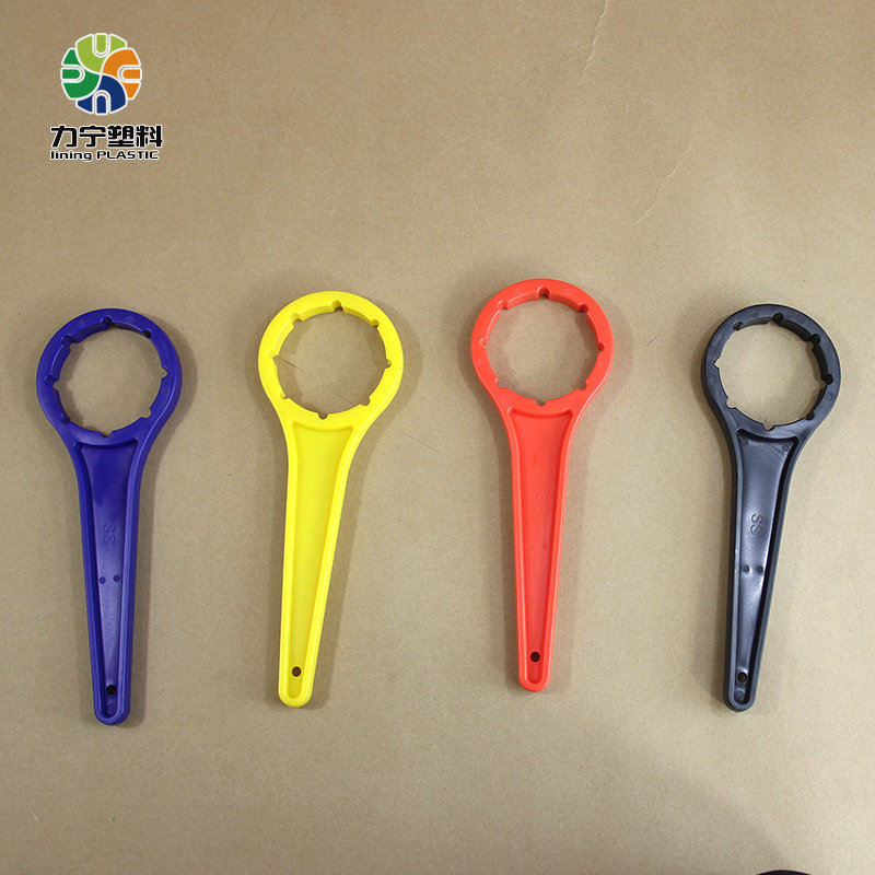Open Lid Wrench Chemicals Barrel Stacking barrel wrench 0 10 kg 10 kg 25 30L square chemical barrel bottle opener