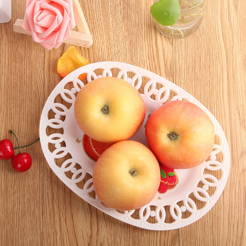 Белая фруктовая тарелка 6