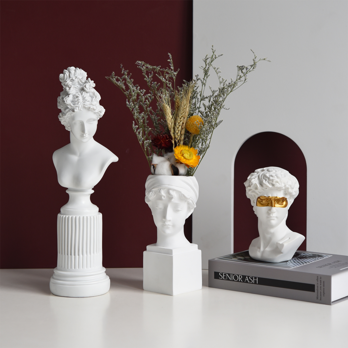 ins Nordic wind imitation plaster figures sculptures Statue Statue Living room cabinet Xuanguan Table Office Book room Decorative Pendulum pieces