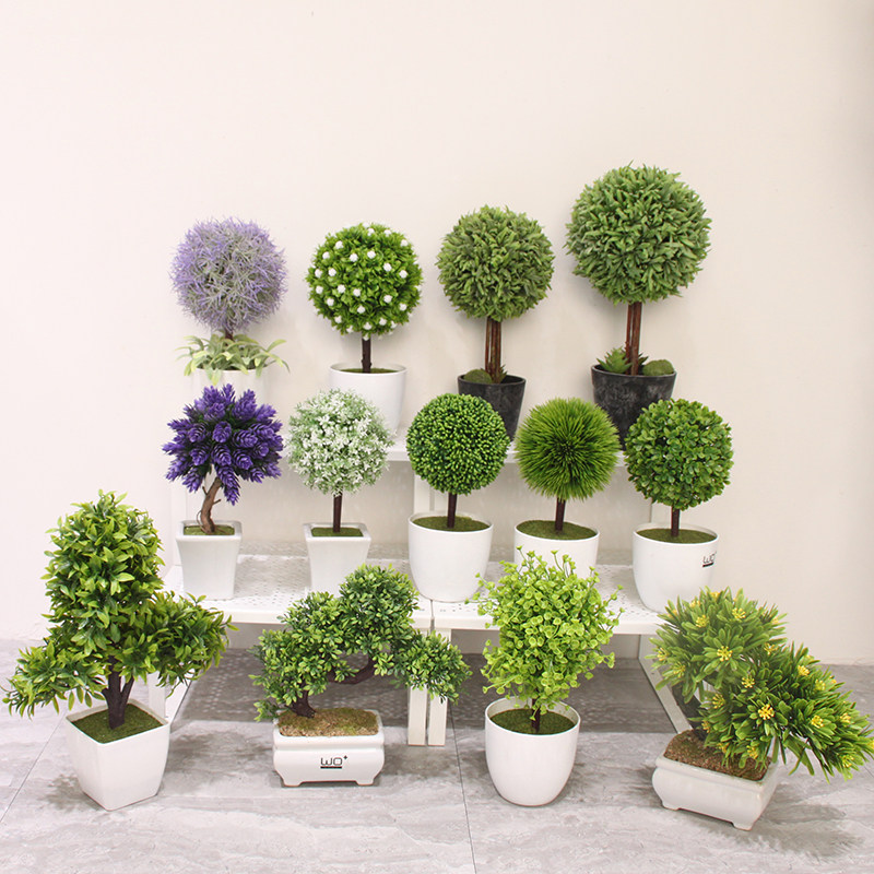 Simulation of four-leaf clover potted flowers and plants indoor windowsill decoration creative Luohansong welcome pine small bonsai plants
