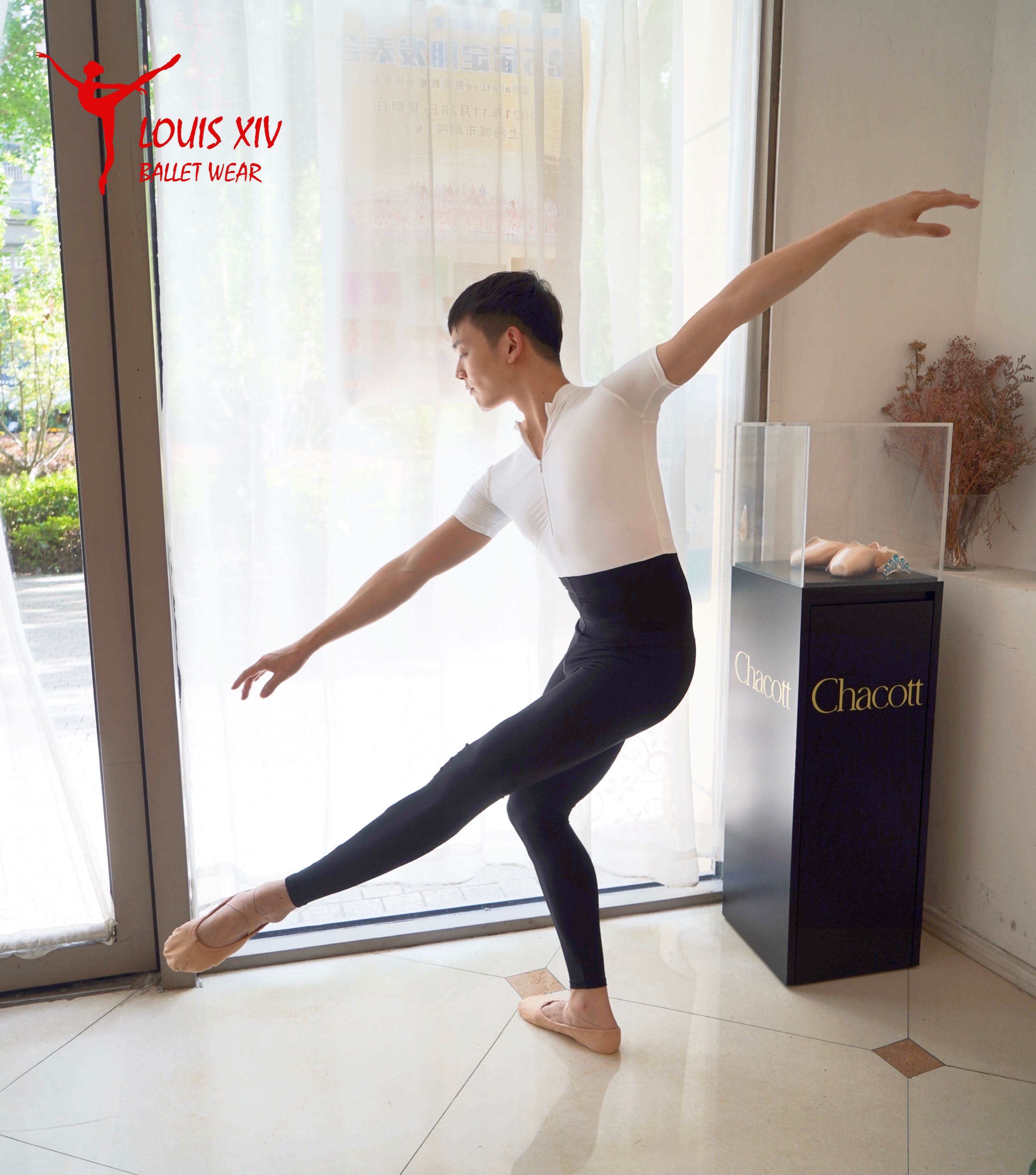 LOUIS XIV Ballet Boys' Professional Bodybuilding Exercise DressEs Panties Cropped Pants Children's Adult Code Full