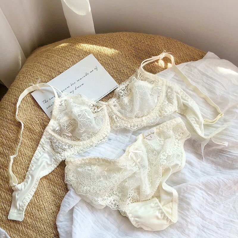 Sexy lingerie female ultra-thin style white lace lingerie large chest display small hollowed-out bra lingerie suit summer