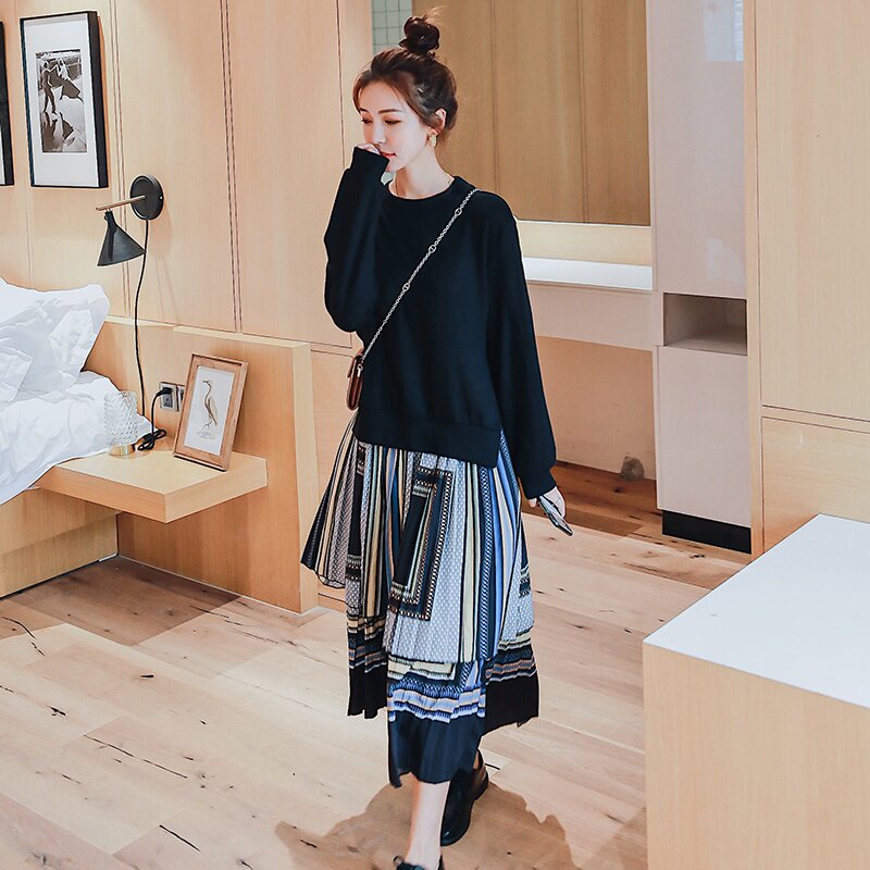 Maternity Dress 2022 Early Spring New Korean Style Trendy Mom Pregnancy Fashion Fake Two-piece Sweater Dress Long Sleeves