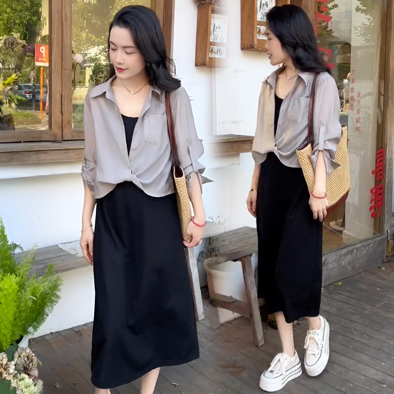 A Complete Set of Summer Outfits for Slightly Chubby People, New Long-Sleeved Thin Sun-Protective Shirt, Black Spaghetti Strap Dress, Slimming Set A Complete Set of Summer Outfits for Slightly Chubby People, New Long-Sleeved Thin Sun-Protective Shirt, Black Spaghetti Strap Dress, Slimming Set
