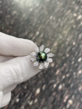 Gold heart 10.98mm malachite green tahitian pearl ring sunflower design shot by seiko s925 natural light
