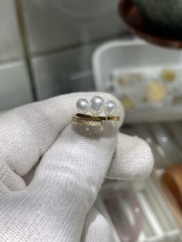 Crown style wild seedless keshi australian white ring 18k natural diamond point about 4.5 5.5mm