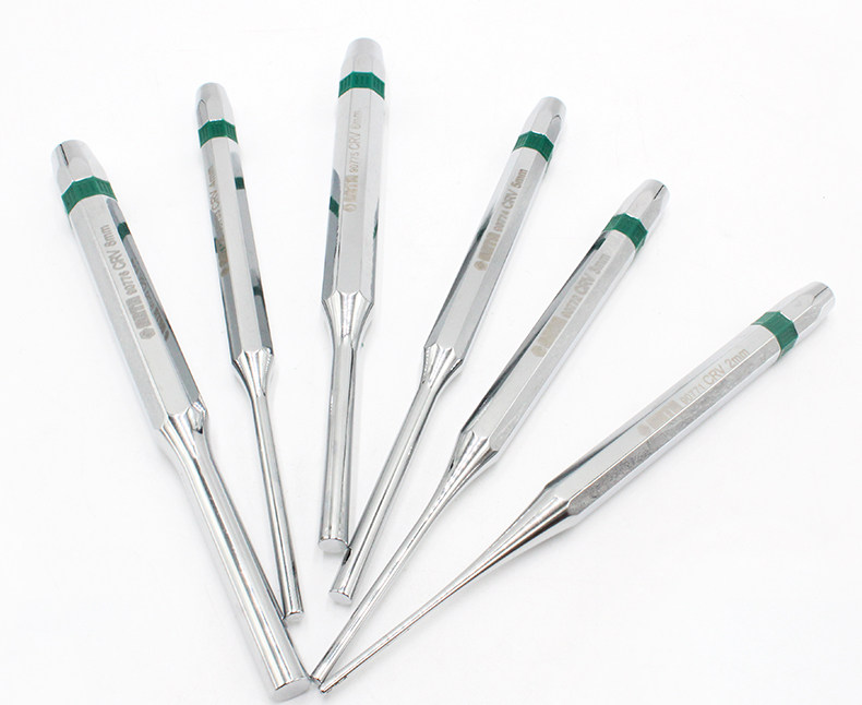 哪些牌子的冲锋衣比拟好|冲锋衣介绍品牌及洗护须知 (哪些牌子的冲锋衣性价比比较高)