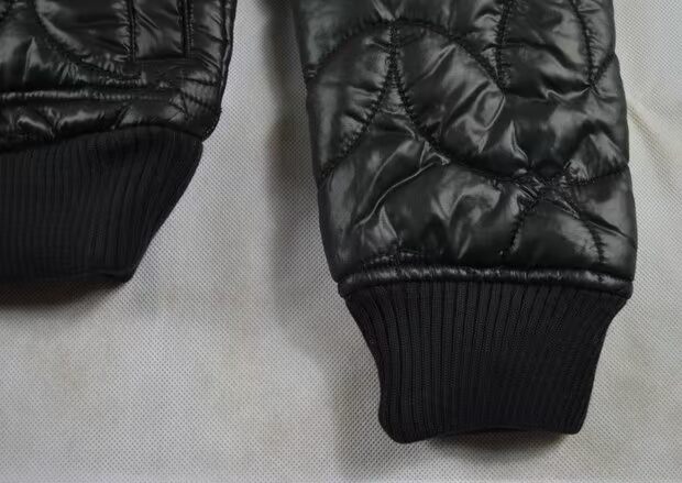 Muzi Sports adidas / clover áo khoác nữ áo khoác cotton màu đen đỏ P00721 ​​P00722 - Quần áo độn bông thể thao áo phao lông vũ nữ dáng ngắn