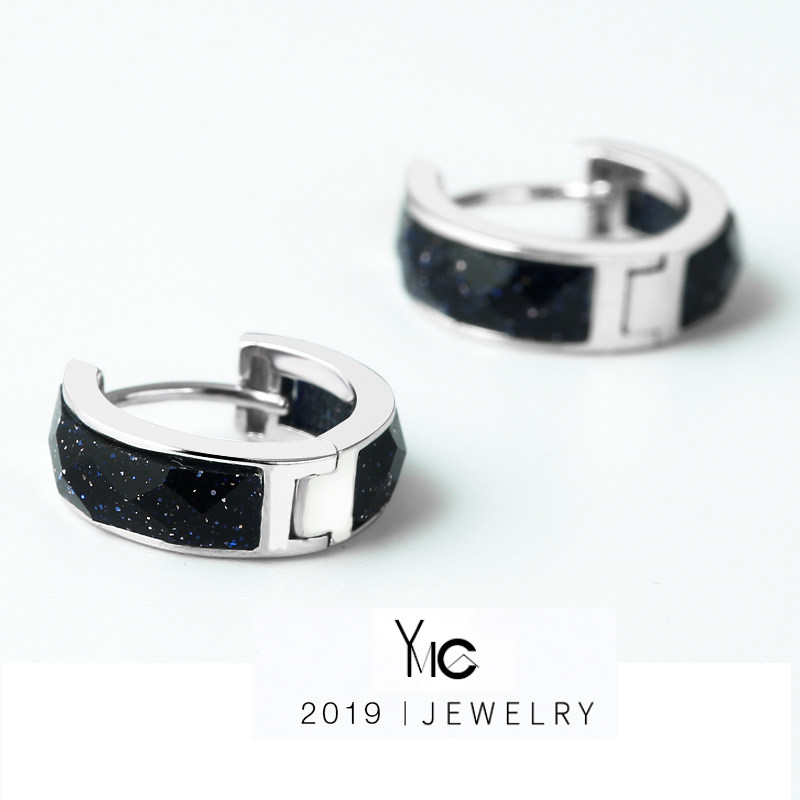 Designer's new trendy ear-pin male 925 silver male and female summer earrings European and American personality hip-hop street single niche