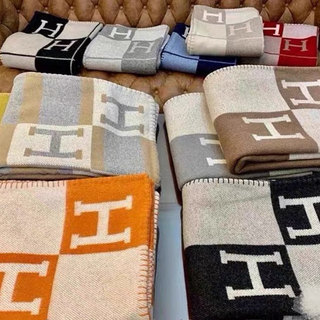 Light Luxury Wool Cashmere H Letter Blanket, Air Conditioning Quilt, Office Throw Blanket, Living Room Sofa Blanket, Home Decor Item