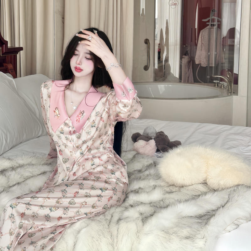 French Retro Satin Ice Silk Long-Sleeved Pajamas, High-End, Can Be Worn Outside, Accessible Luxury, Sweet and Girly, Fashionable Home Clothes French Retro Satin Ice Silk Long-Sleeved Pajamas, High-End, Can Be Worn Outside, Accessible Luxury, Sweet and Girly, Fashionable Home Clothes