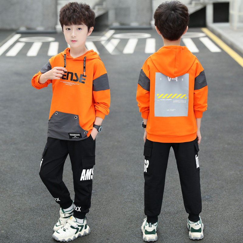 Boys' autumn clothes 2022 new suits in big children's sports two-piece suits for boys' autumn styles and trendy children's clothes