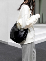 Tide Card Soft Leather Dumplings Bag Woman New Large Capacity Slanted Satchel Bag Han Edition 100 Hitch Chain Single Shoulder Bag Tide Tote Bag